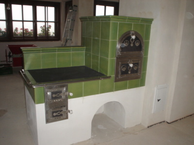 Nový kachlový sporák