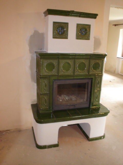 Kachlový krb Byčkovice